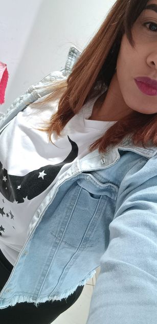 Model - Shenner latina