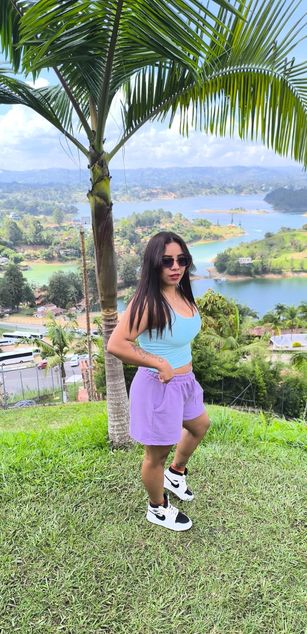 Model - Shenner latina