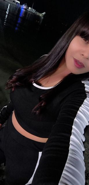 Model - Shenner latina