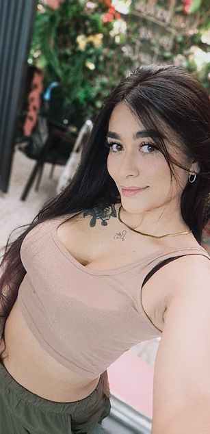 Model - Lexxiee Haze sexy