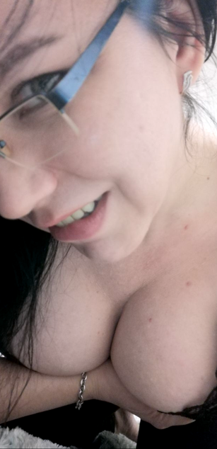 Model - Giselle bigtits