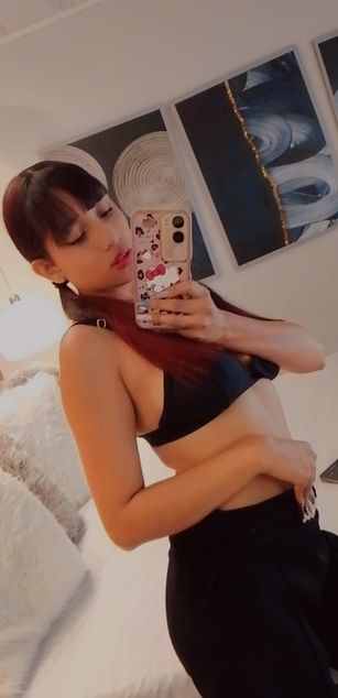 Model - Noa Dream bigtits