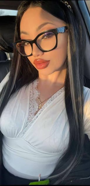 Model - LisaRae fetish