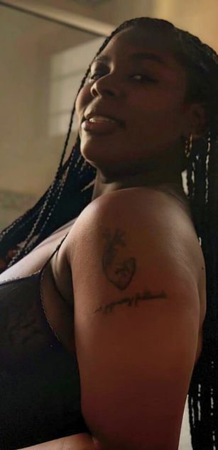 Model - Nany Moreno deepthroat