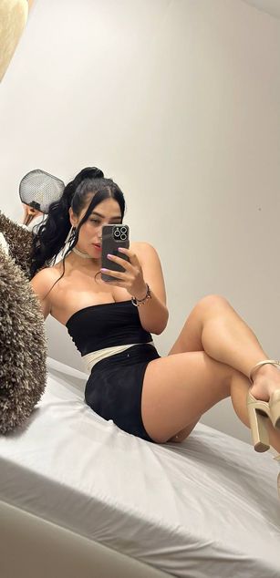 Model - April Silver dildo