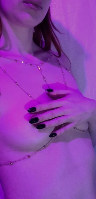 Model - Lady Biscuit blowjob