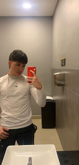 Model - Bayron roleplay