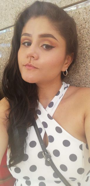 Model - anniemiau whip