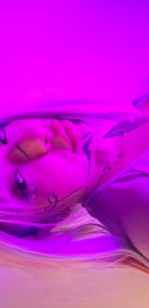 Model - coraline sexy