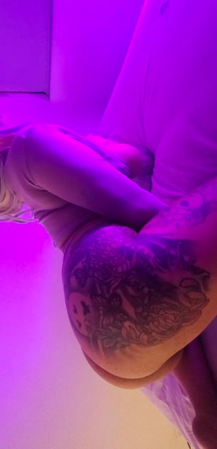 Model - coraline sexy