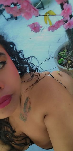 Model - Destinysiins ass