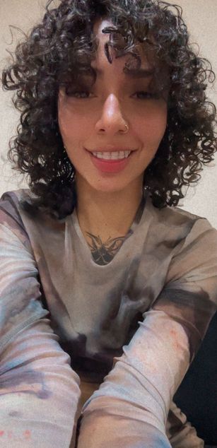 Model - SilvanaOwen JOI