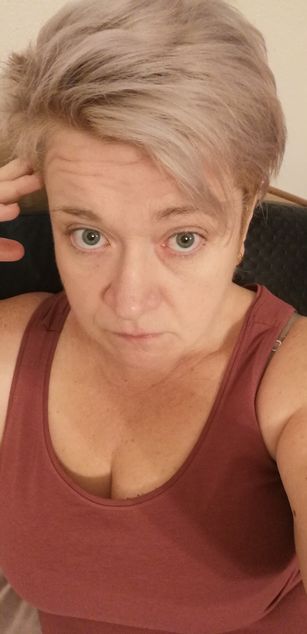 Model - Liza Gold sexy