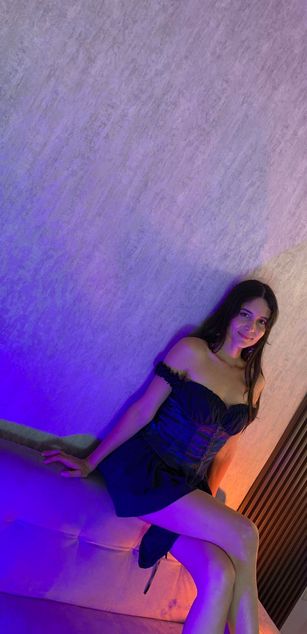 Model - Violeta_Rouss sexy