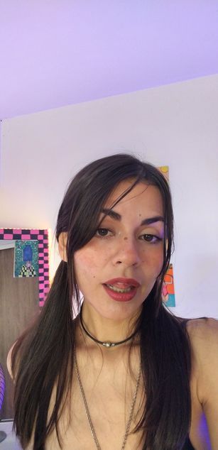 Model - call me bluee hairy