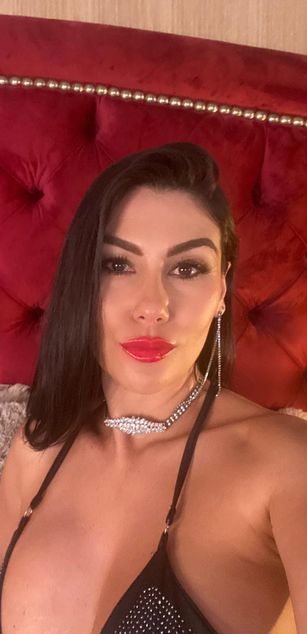 Model - IvanaMoire_ fetish