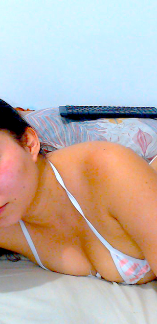 Model - blumbum young