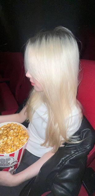 Model - Alice roleplay