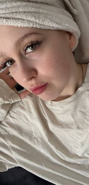 Model - Alice roleplay