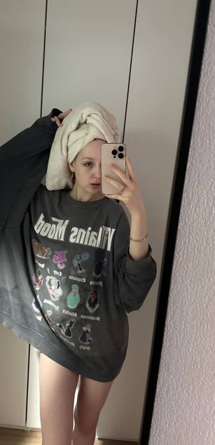 Model - Alice roleplay