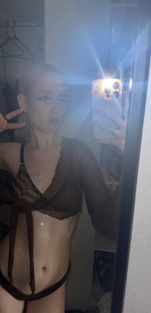 Model - Alice roleplay