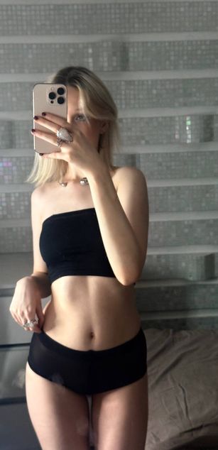 Model - Alice roleplay