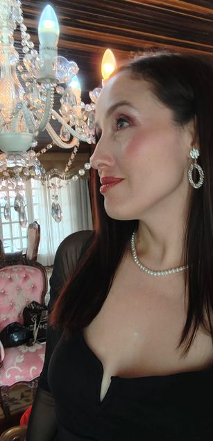 Model - Iberian deepthroat