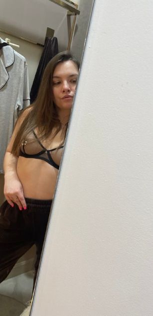 Model - Alexxxa Lawrence roleplay