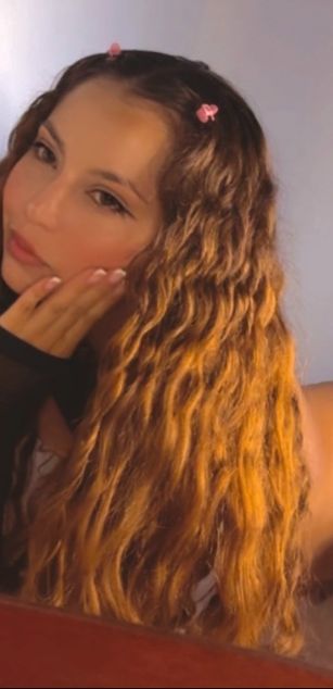 Model - Emiliegolds sph