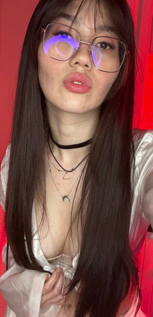 Model - Iris_on_cam squirt