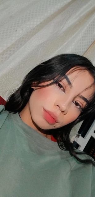 Model - KatherinJohns JOI