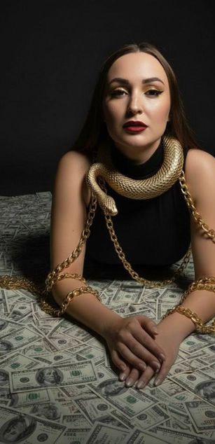 Model - Take Your Soul heels