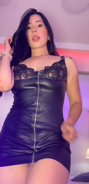 Model - AliceVasquez deepthroat