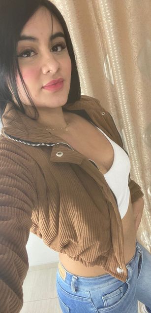 Model - Dulce_amg ass