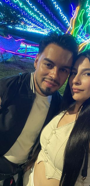 Model - ArianaAndDave bigtits