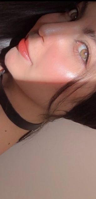 Model - Emiliegolds sph