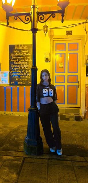 Model - KatherinJohns JOI