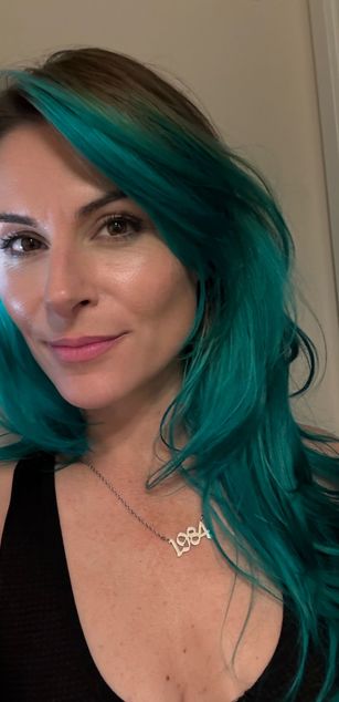 Model - Lana Deluxe goddess