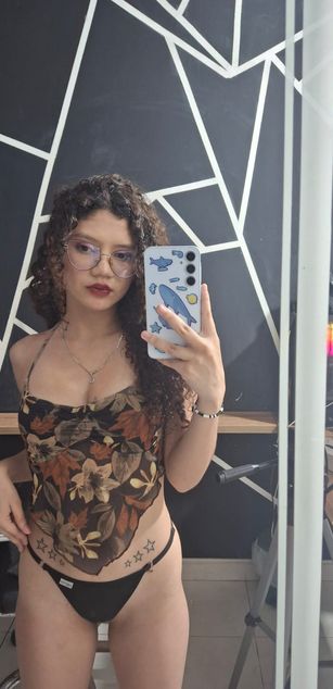 Model - Birdie_0 blowjob