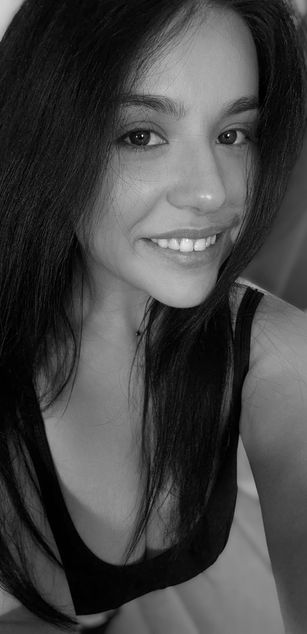 Model - Jenna deepthroat