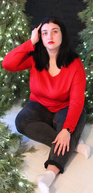 Model - ScarletCargo beautiful