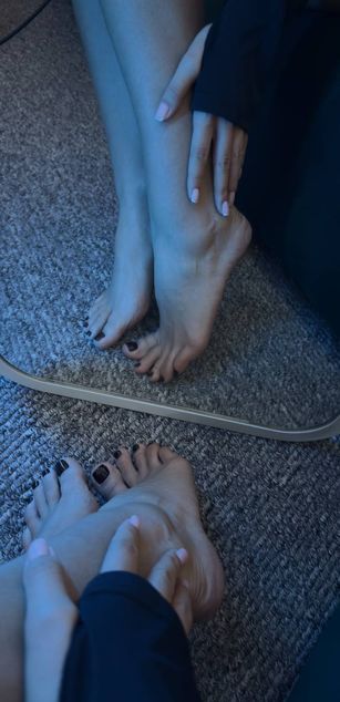 Model - Vivian Evans sexy