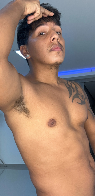 Model - yaoiboy blowjob