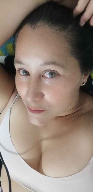 Model - Madeline Sade ass