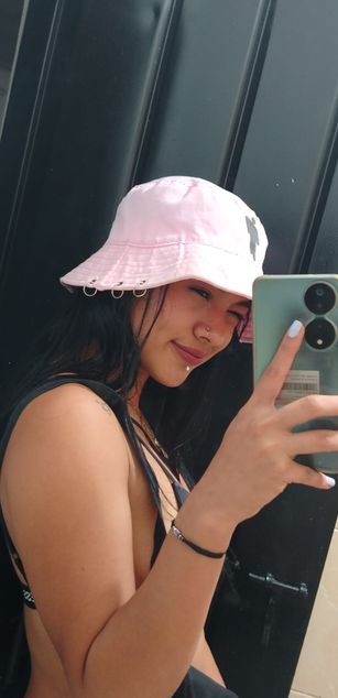 Model - SashaHans roleplay