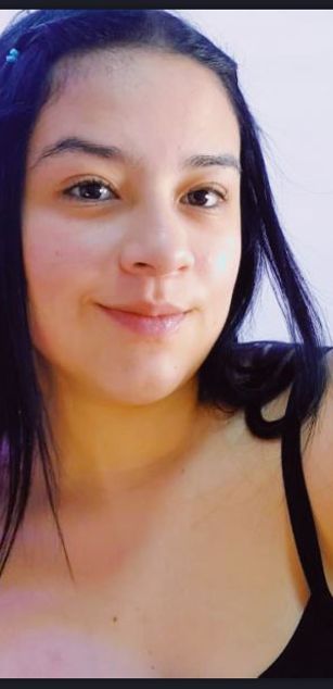 Model - Amy Ferreira deepthroat