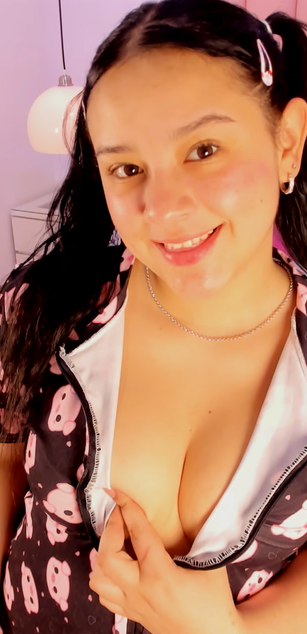 Model - Amy Ferreira deepthroat