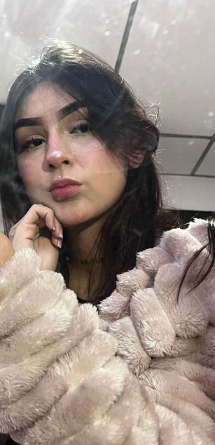 Model - Violet Blaze blowjob