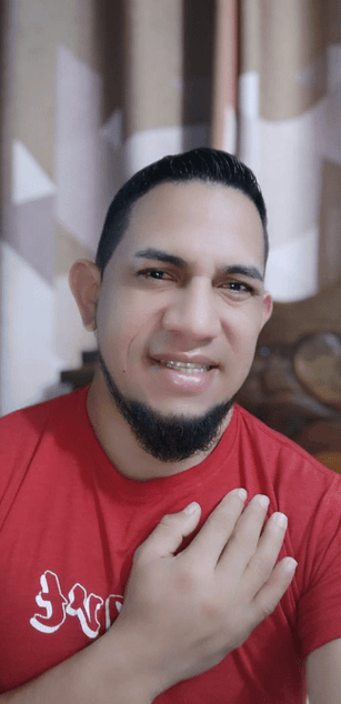 Model - IsaYmike deepthroat