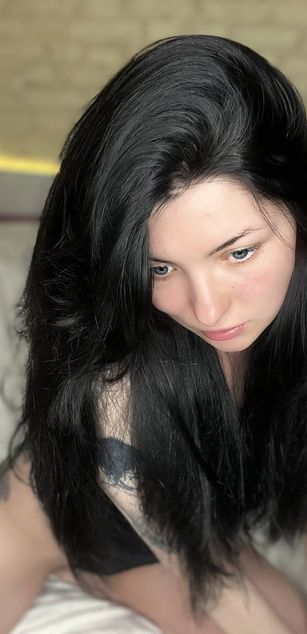 Model - Viviana Vivia fetish